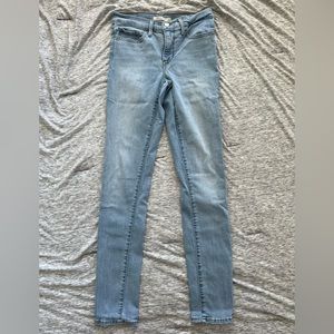 Levi’s 311 Shaping Skinny Jeans High Waisted